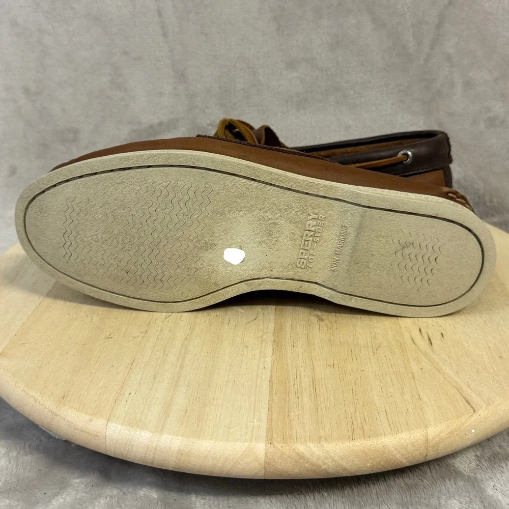 Sperry Top-Sider Mens Authentic Original 2-Eye Brown Leather Boat Shoes Size 9M